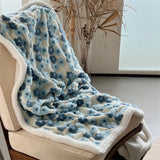 Gaeaspace  -  Autumn and Winter Warm Lamb Fleece Blanket Ins Stereoscopic Sakura Jacquard Wool Blanket Modern Simple Casual Sofa Blanket