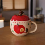 Gaeaspace  -  Vintage Mug With Lid And Spoon Apple Shape Ceramic Mug Water Cup Girls Mug Christmas Gift Coffee Mug Couple Milk Breakfast Mug