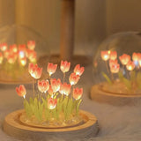 Gaeaspace  -  Artificial Tulip Flower Night Light Handmade DIY Bedside Lamp LED Night Lamp Bedroom Decor Christmas Birthday Gifts Table Lamp