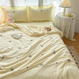 Gaeaspace  -  Bow Embroidered Summer Quilt With Lace Korean Style Air Conditioning Comforter Quilt Machine Washed Soft Skin Friendly Blankets