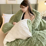 Gaeaspace  -  Soft Super Thick Winter Warm Blanket Artificial Lamb Cashmere Weighted Blankets for Beds Cozy Thicker Warmth Quilt Comforter