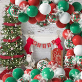 Gaeaspace   -  116 Pieces Red White Green Confetti Balloons Garland Arches Set Hanging Snowflakes Christmas New Year Wedding Party Decorations