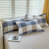 Gaeaspace  -  Skin Friendly and Minimalist Matte Four Piece Set with Thickened Bedding Set