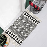 Gaeaspace  -  Boho Bathroom Rug Black Area Rug Moroccan Kitchen Cotton Woven Throw Rug with Tassel for Hallway Bedroom Laundry Entry