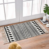 Gaeaspace  -  Boho Bathroom Rug Black Area Rug Moroccan Kitchen Cotton Woven Throw Rug with Tassel for Hallway Bedroom Laundry Entry