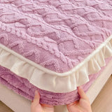 Gaeaspace  - Winter Warm Thicken Velvet Fitted Sheet Princess Lace Quilted Mattress Cover Double Bed Sheet Queen King Size Bedspreads for Bed