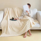 Gaeaspace  -  Winter Warm Blankets Fluffy Blanket for Bedroom Comfortable Blankets Soft Bed Covers Solid Color Autumn Bedspread Bed Suppiles