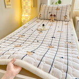 Gaeaspace  -  Dormitory Single Thick Warm Bed Sheet Winter Milk Velvet Mattress Topper Double Bedspread Thin Bed Pad Mattress Cover Tatami Mat